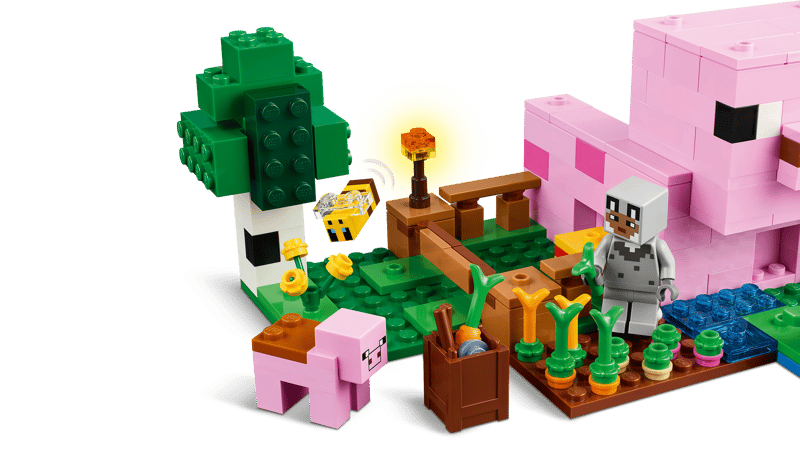 LEGO Minecraft The Baby Pig House (21268)