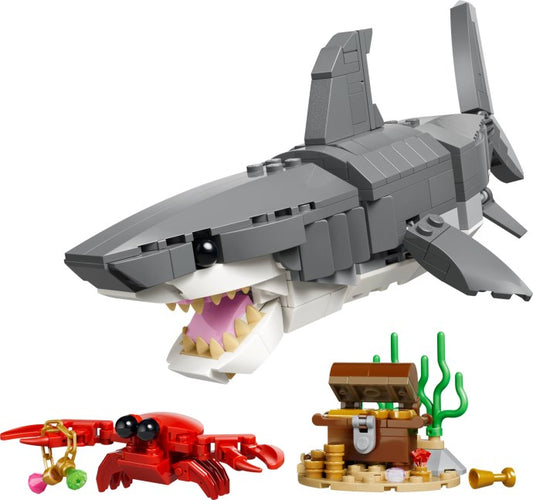 LEGO Creator Fierce Shark with a Treasure Chest (31381)