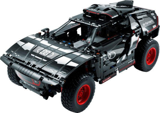 LEGO Technic Audi RS Q e-tron (42160)
