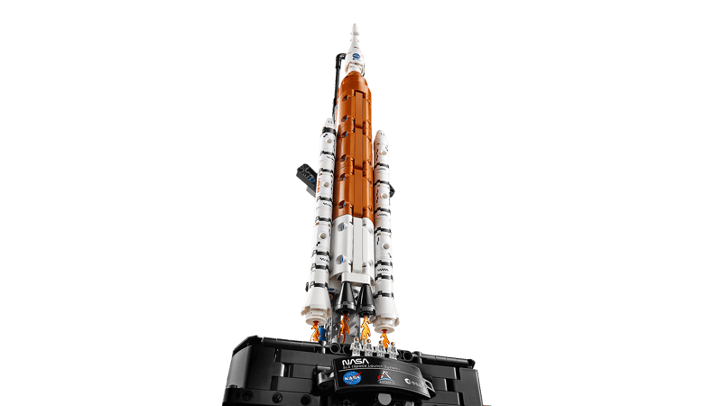 NASA Artemis Space Launch System Rocket (42221)