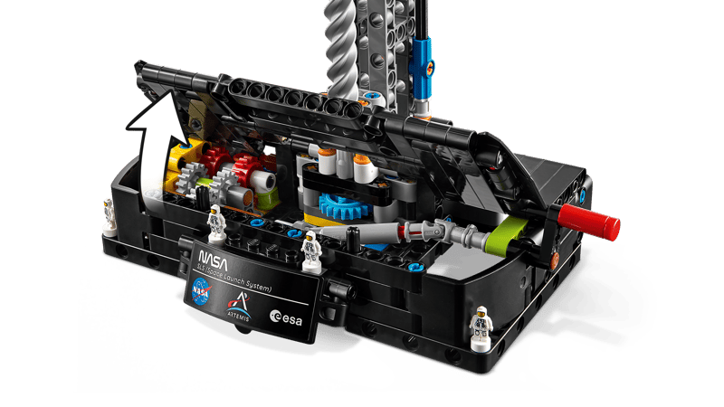 NASA Artemis Space Launch System Rocket (42221)