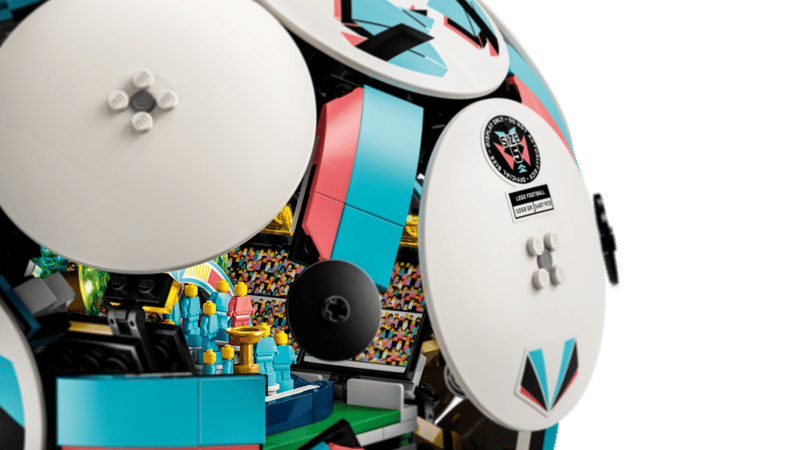 LEGO Editions Soccer Ball (43019)