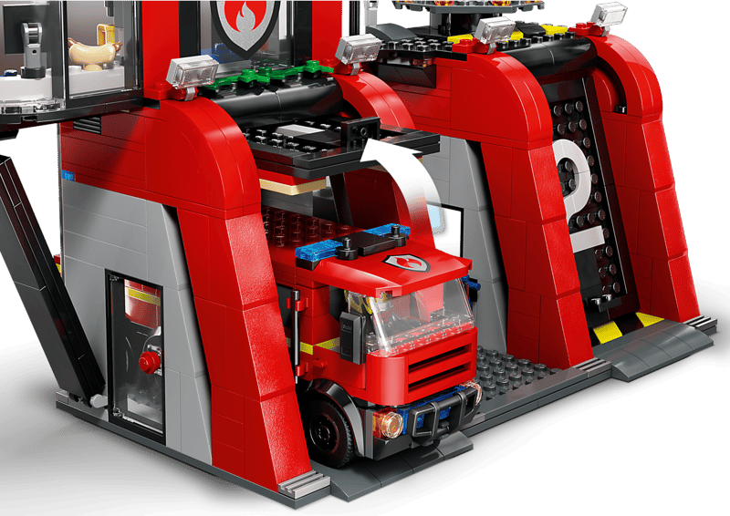 LEGO City Fire station with a fire truck (60414)