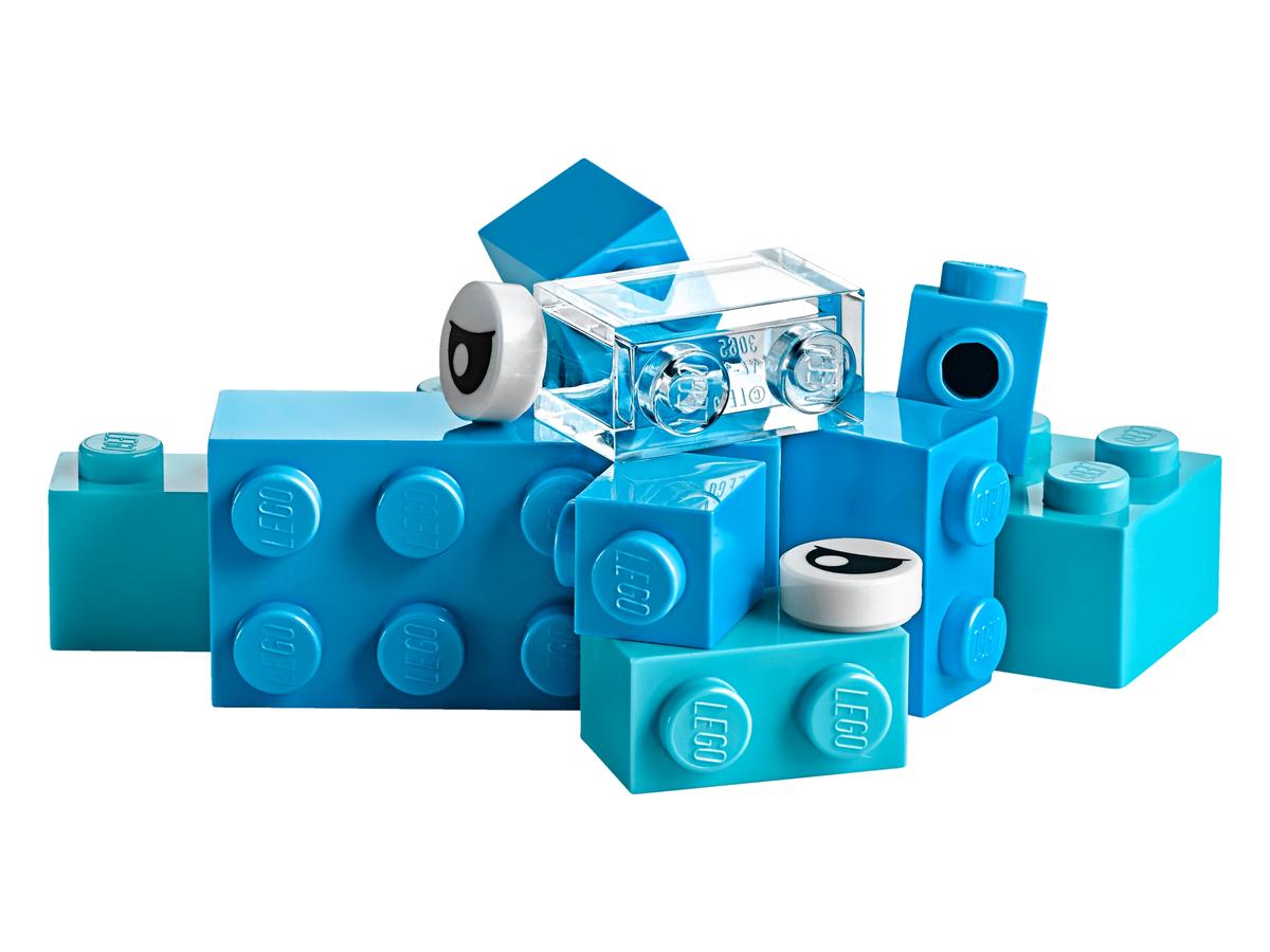 LEGO Classic Creative Suitcase (10713)