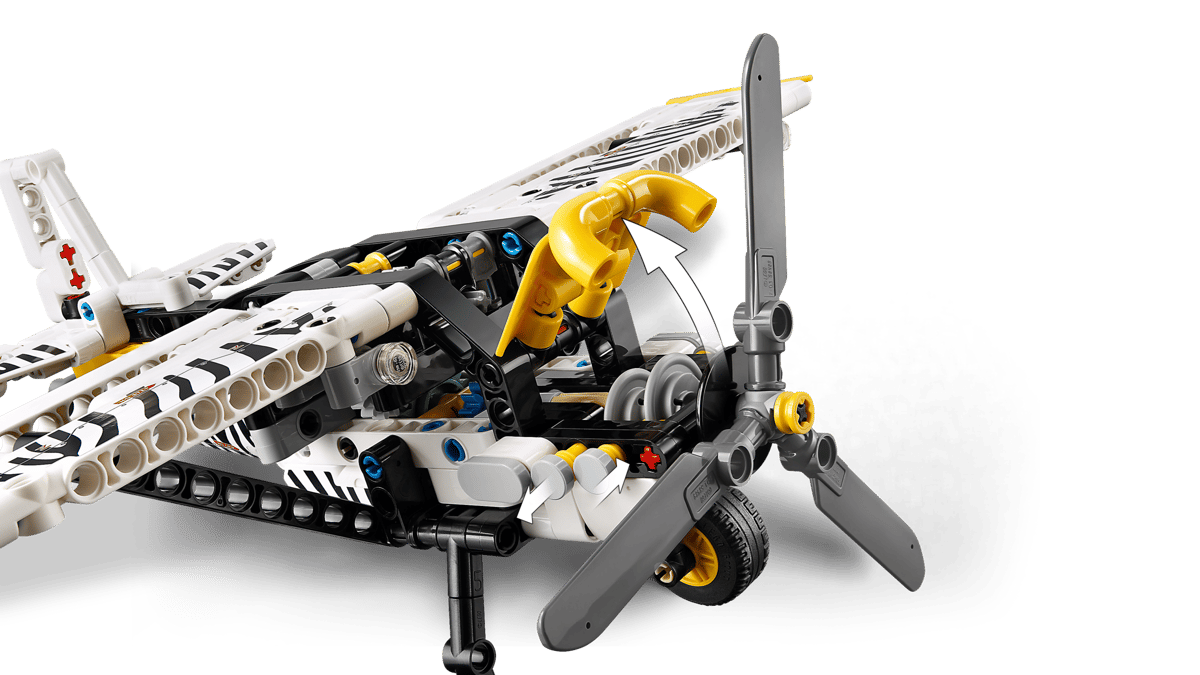 LEGO Technic Creator Technic Bush Plane (42198)
