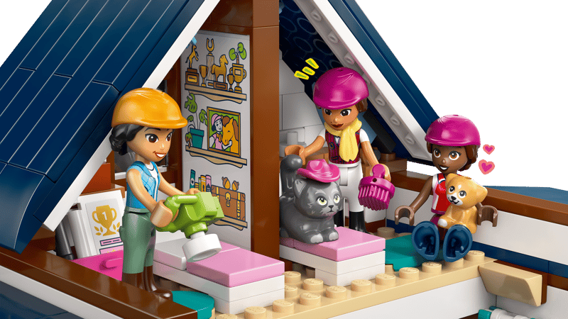 LEGO Friends Horse Stable and Riding Academy (42688)