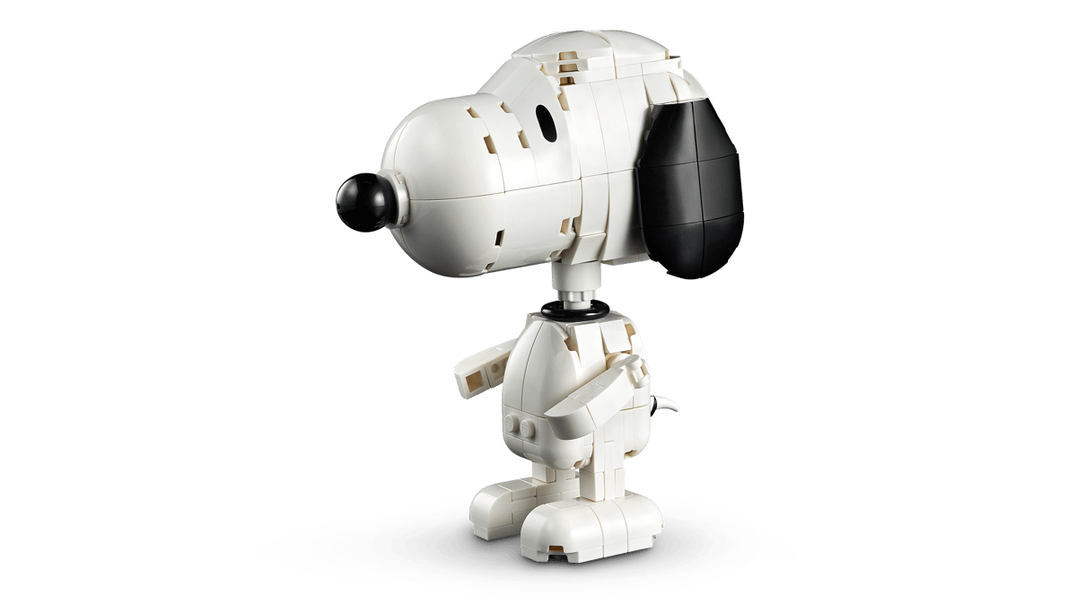 LEGO Ideas Peanuts: Snoopy's Doghouse (21368)