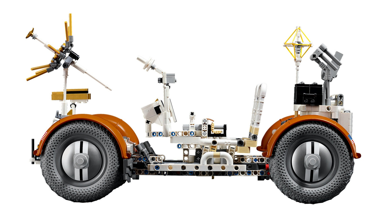 LEGO Technic NASA Apollo Lunar Roving Vehicle LRV (42182)